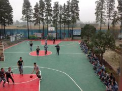 青少年特训学校开展冬季篮球运动会